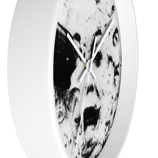 Le Voyage Dans La Lune Wall Clock